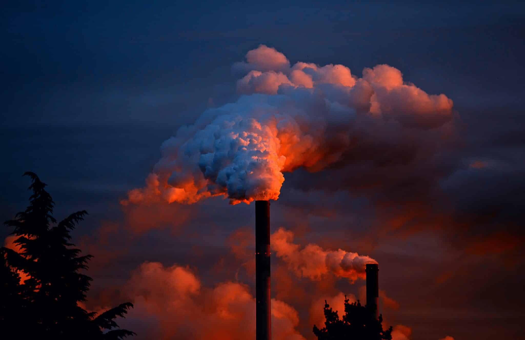 Gaz cheminée usine